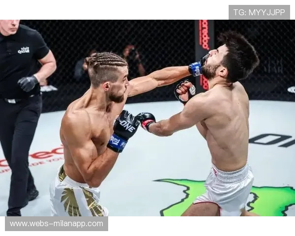 世界拳王统一战落幕，亚洲拳手TKO卫冕三条金腰带